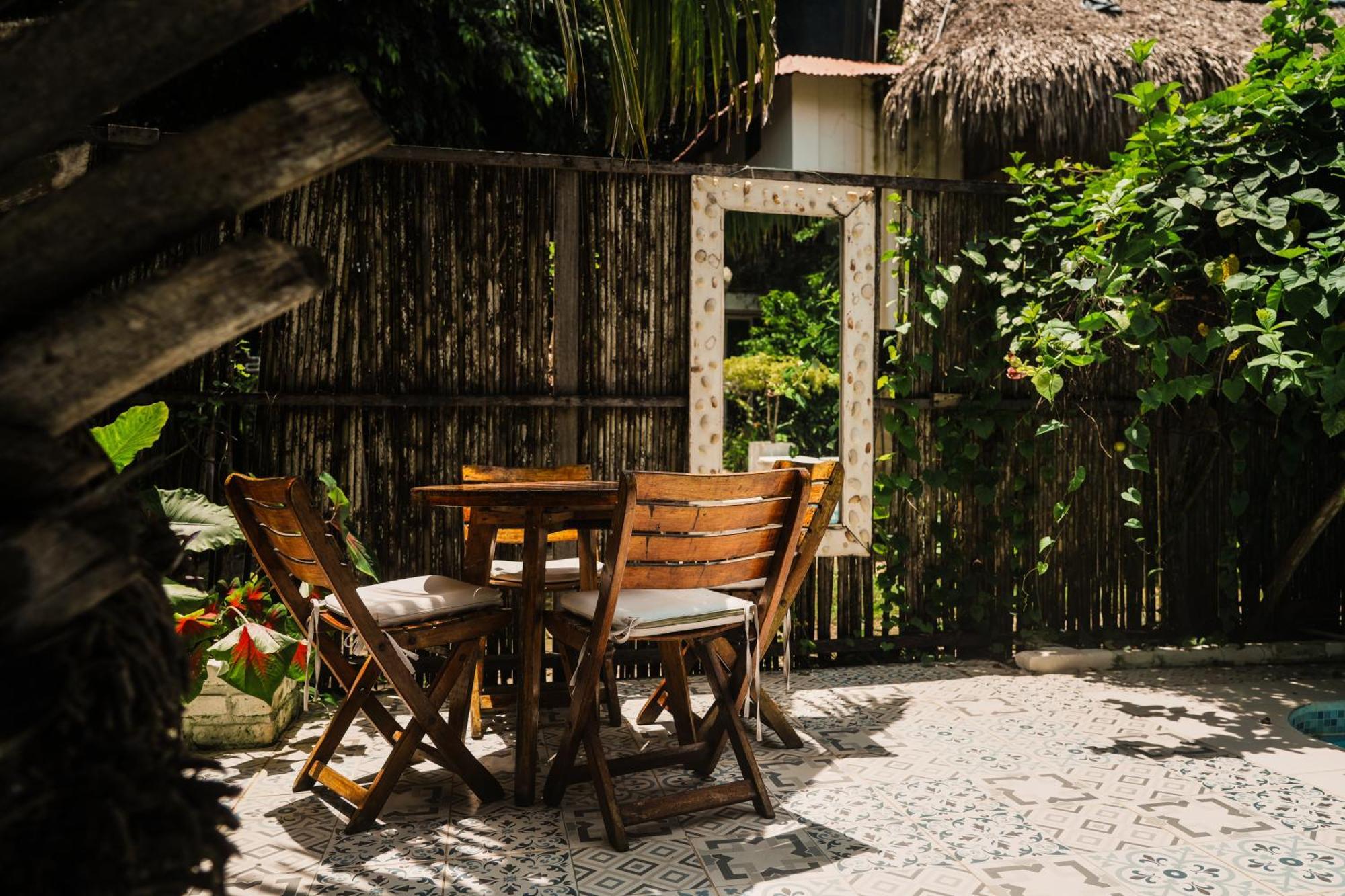 Kawabonga Hotel Паломино Екстериор снимка