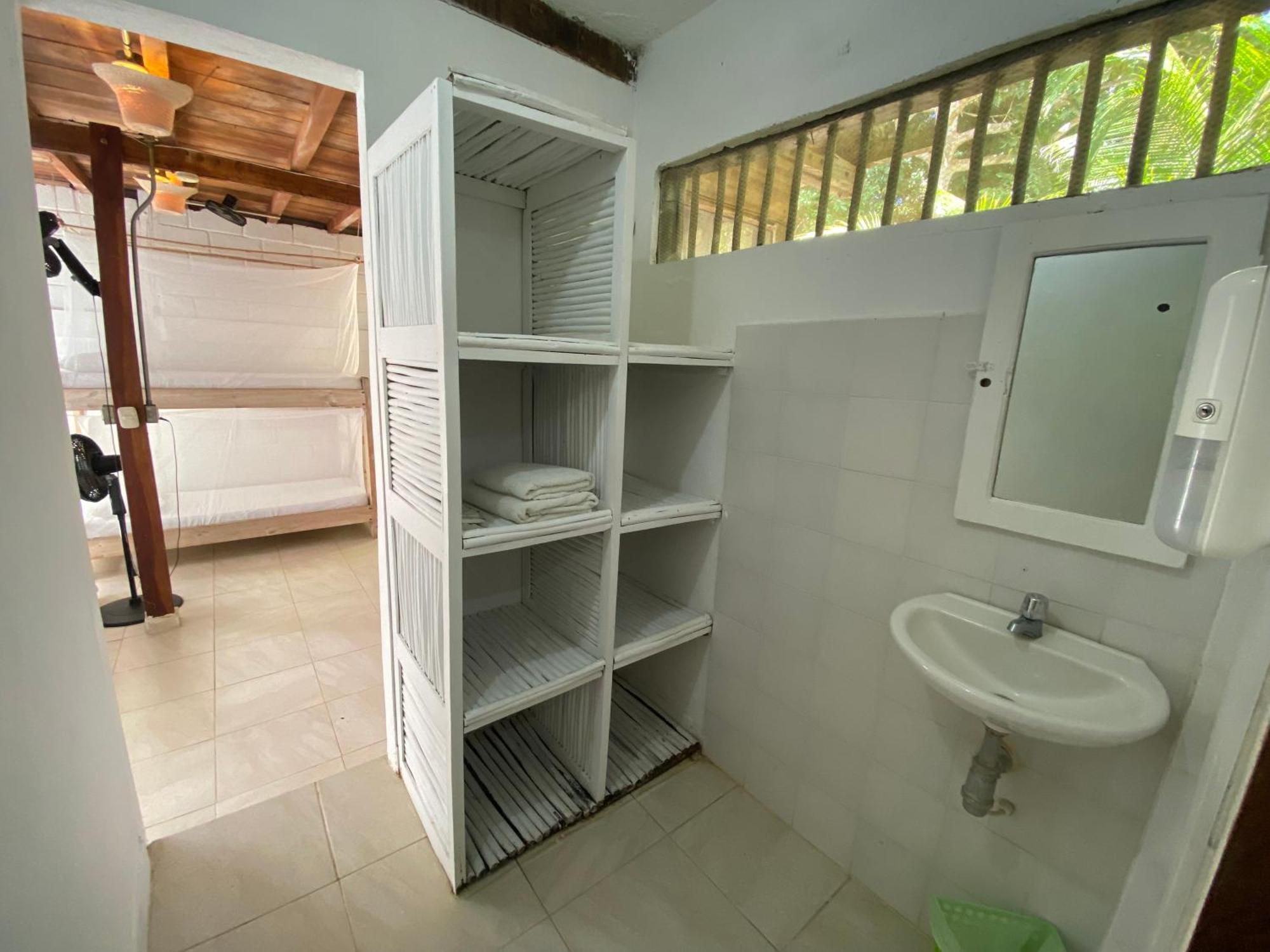 Kawabonga Hotel Паломино Екстериор снимка